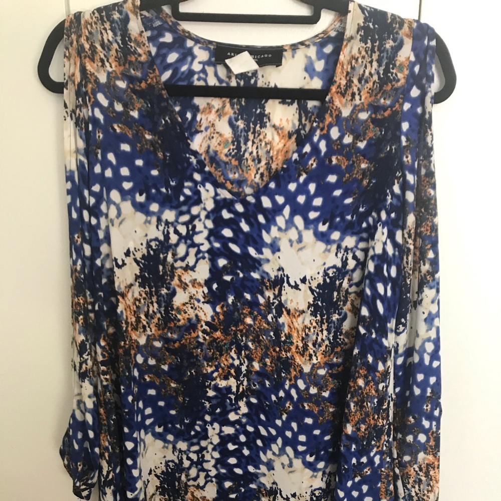 Akira flowy sleeved dress